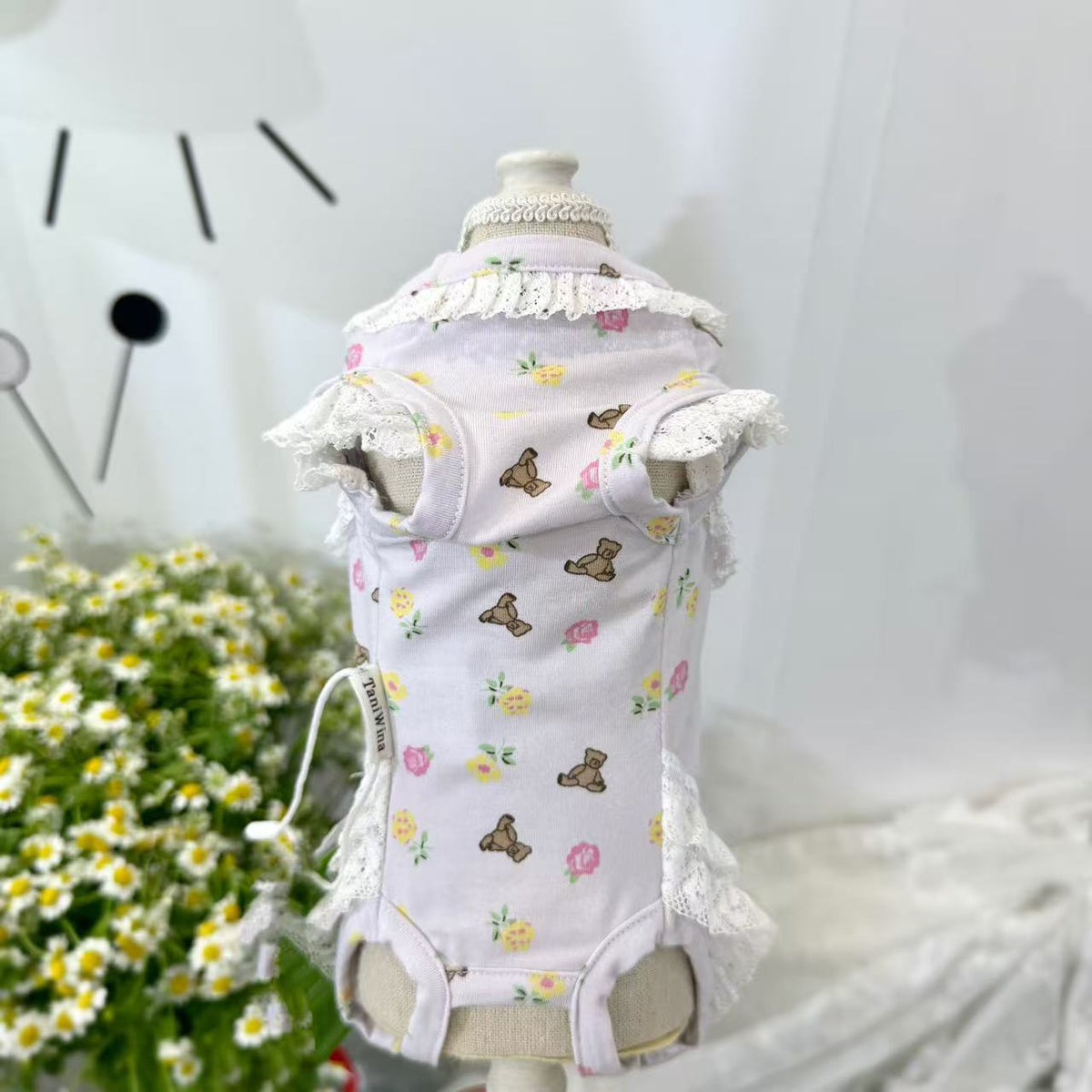 TaniWina Ecocosy Lace Romper
