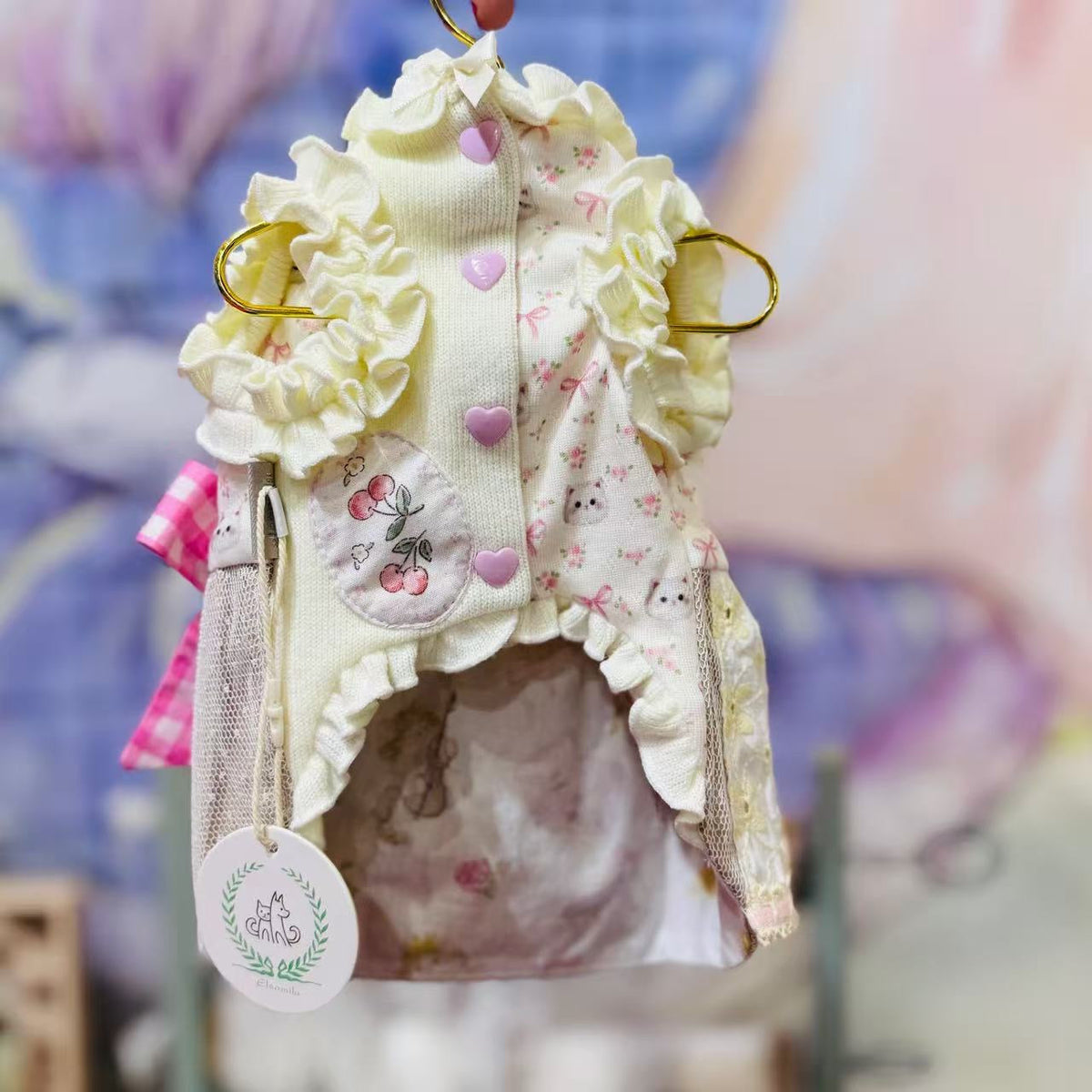 エルサミル パッチワーク キティ ガーデン ペットドレス – 小型犬・猫用 ピンク キュート な一着