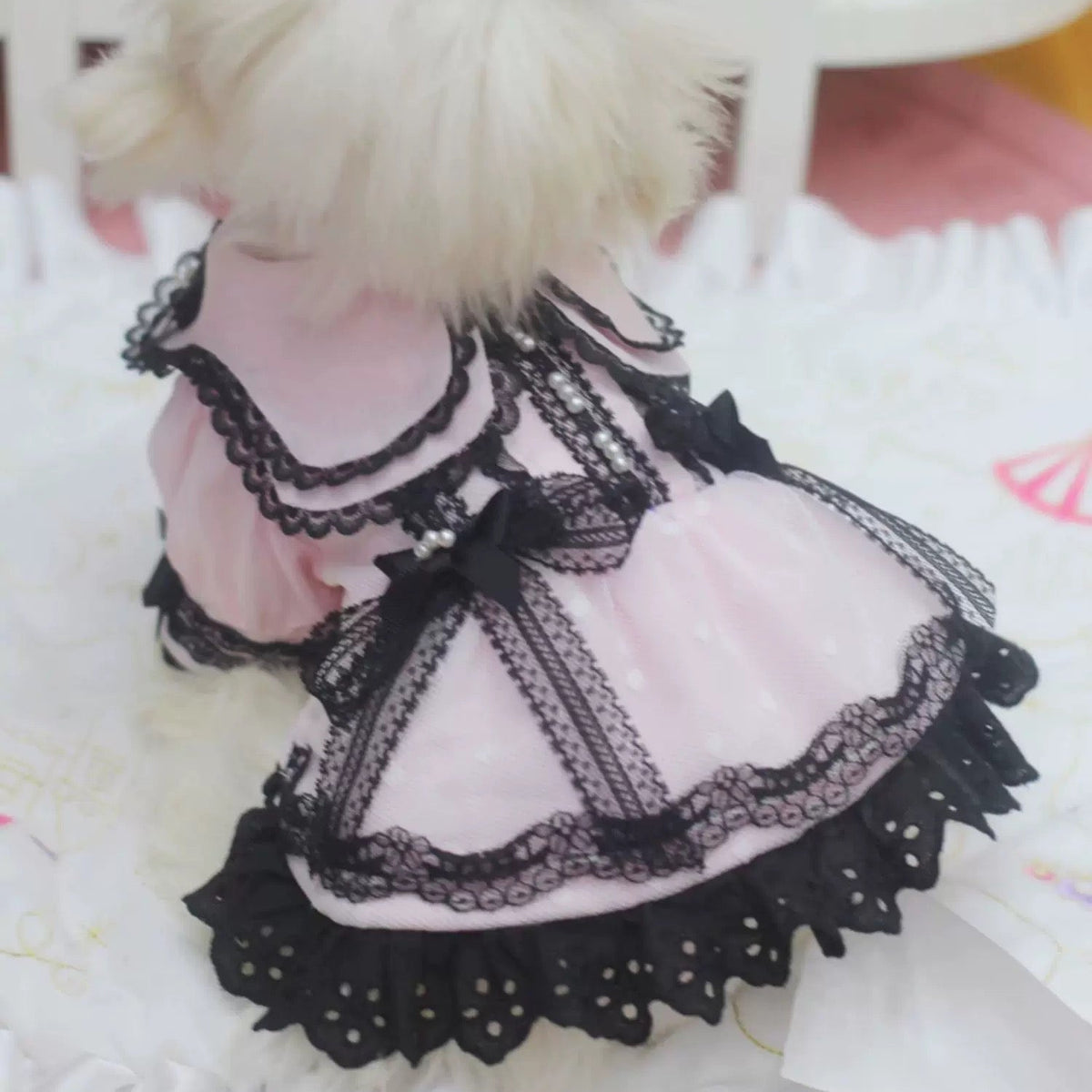エルサミル ゴシックロマンス 長袖ペットドレス - ピンク＆ブルーのレース 小型犬＆猫用