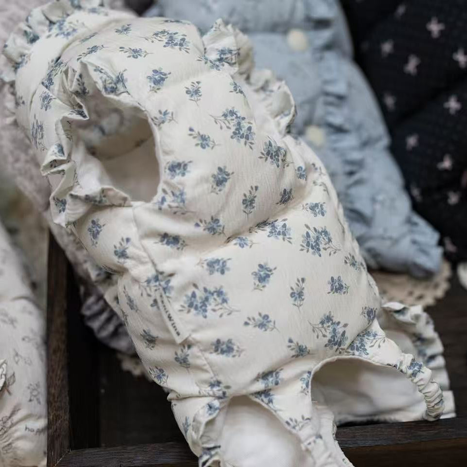 TaniWina Floral Frill Hanging-Leg Down Jumpsuit with 3-Way Neck Warmer – Girls Edition