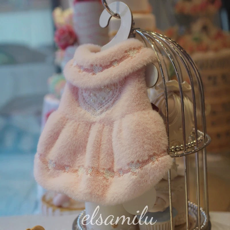 Elsamilu Romantic Pink Fur Pet Dress – Elegant Winter Outfit for Small Dogs & Cats