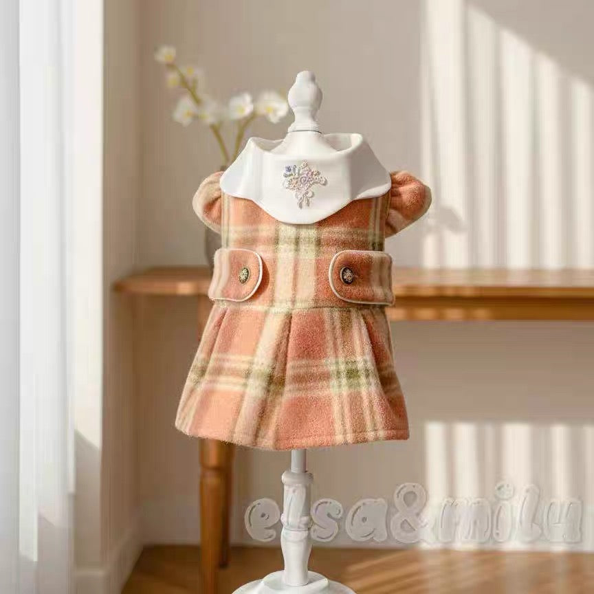 Elsamilu Plaid Elegance Wool Pet Dress – Classic Winter Outfit for Small Dogs & Cats