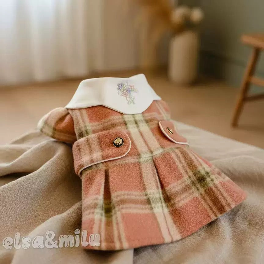 Elsamilu Plaid Elegance Wool Pet Dress – Classic Winter Outfit for Small Dogs & Cats